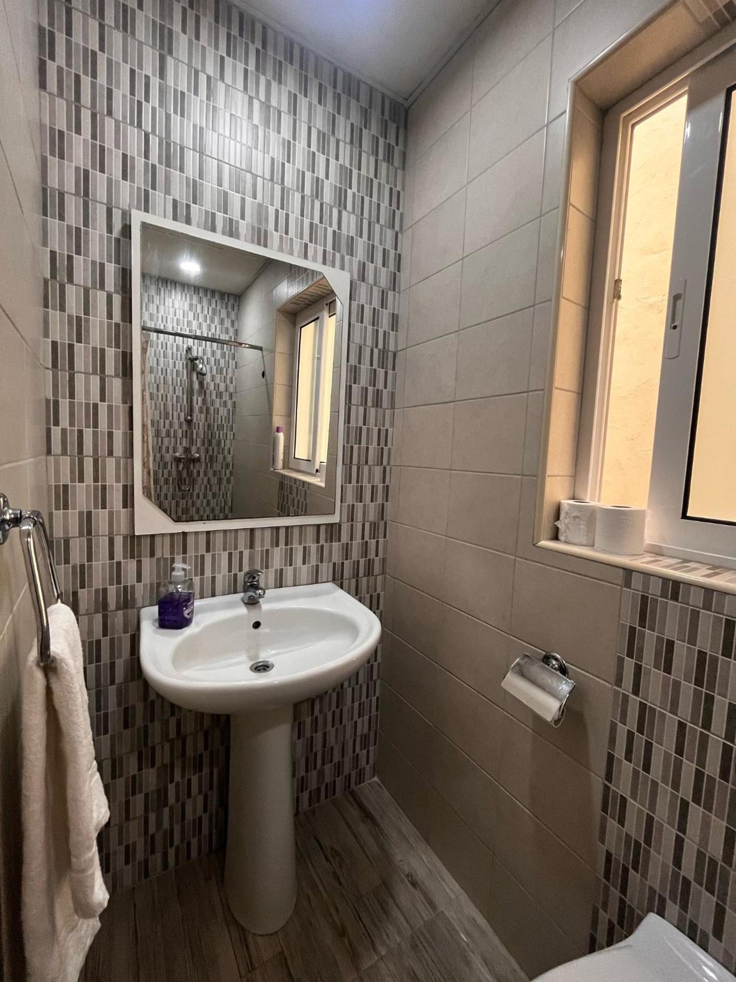 Privatunterkunft Comfort Retreat Quiet 1 Bedroom For 3 People With Self Checkin